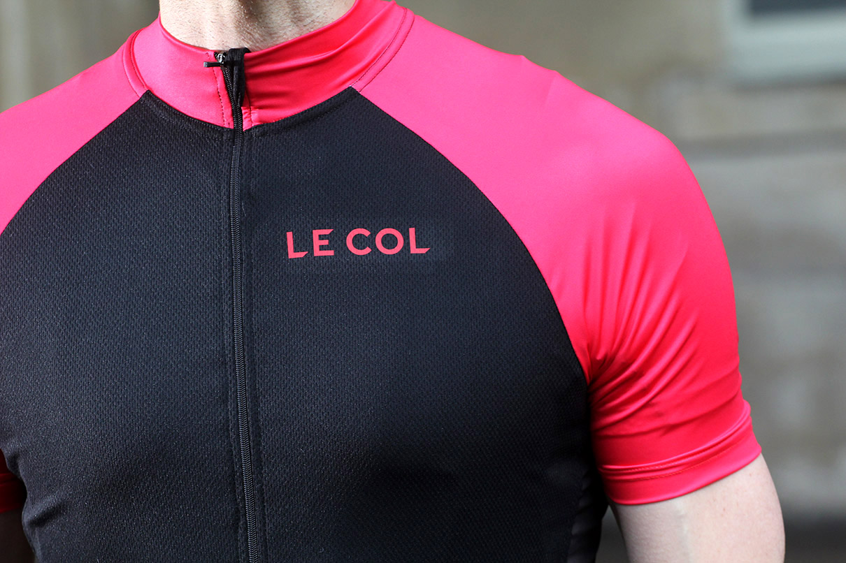 le col jersey